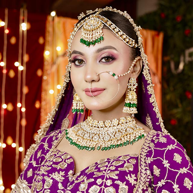 Makeup-Studio - Eikon Luxury Salon GGN